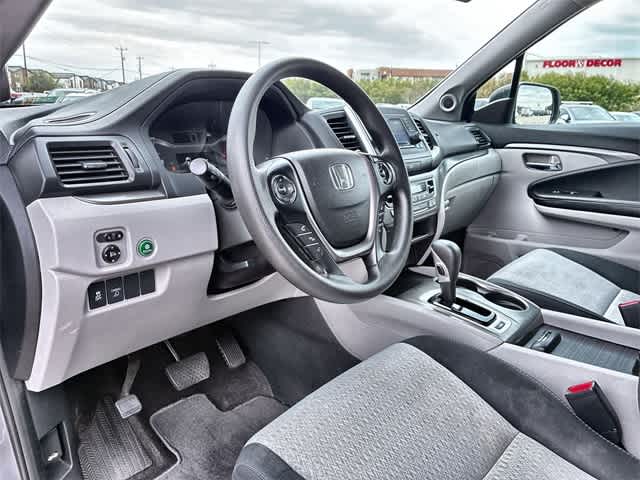 Thumbnail: 2017 Honda Ridgeline - 2