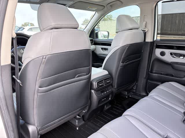 Thumbnail: 2025 Honda Pilot - 18