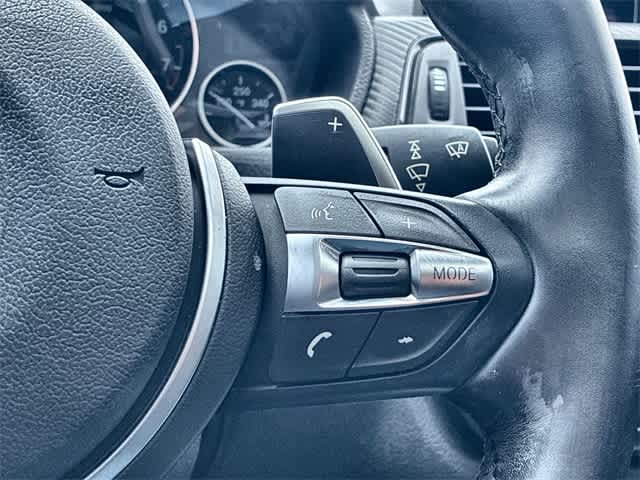 Thumbnail: 2016 BMW 4 Series - 27