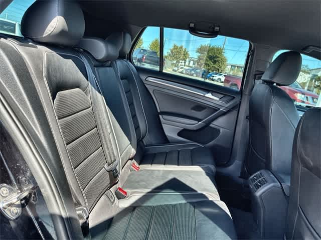 Thumbnail: 2019 Volkswagen Golf - 21