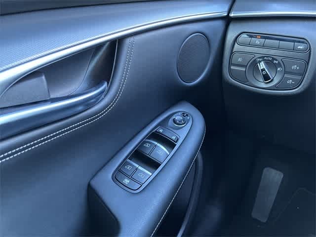 Thumbnail: 2022 INFINITI QX55 - 40