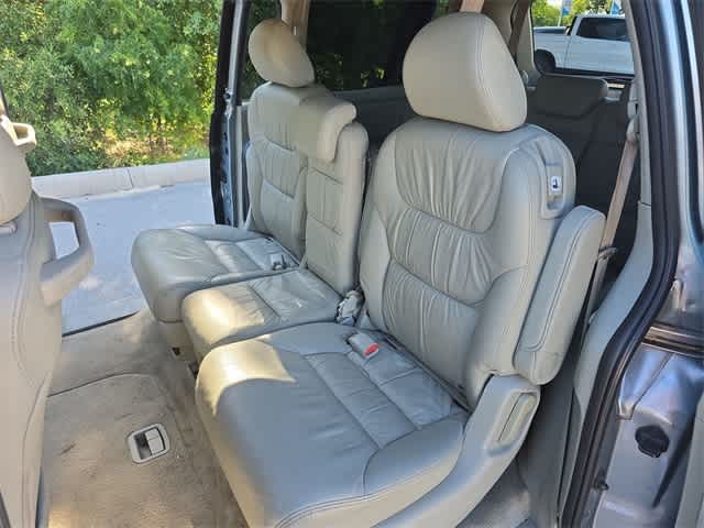 2010 Honda Odyssey EX-L 21