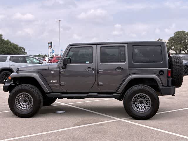 Thumbnail: 2016 Jeep Wrangler - 3