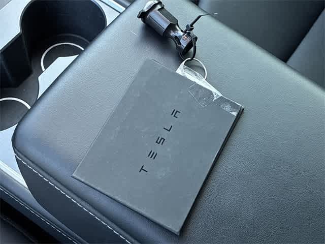 Thumbnail: 2022 Tesla Model Y - 36