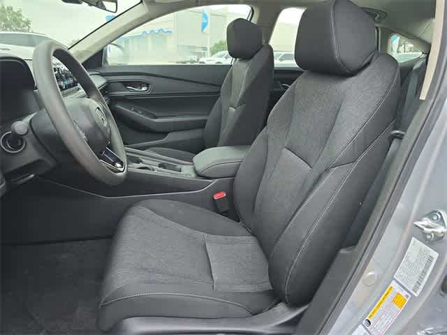2025 Honda Accord SE 12