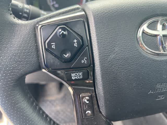Thumbnail: 2021 Toyota 4Runner - 15