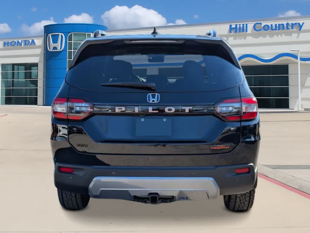 Thumbnail: 2026 Honda Pilot - 4