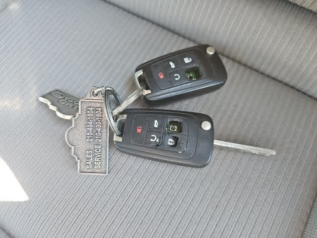 Thumbnail: 2014 Chevrolet Camaro - 22