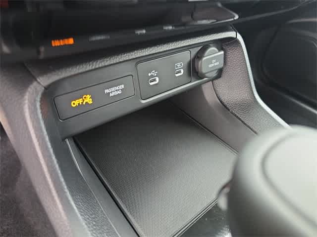 2025 Honda Civic Sport 16