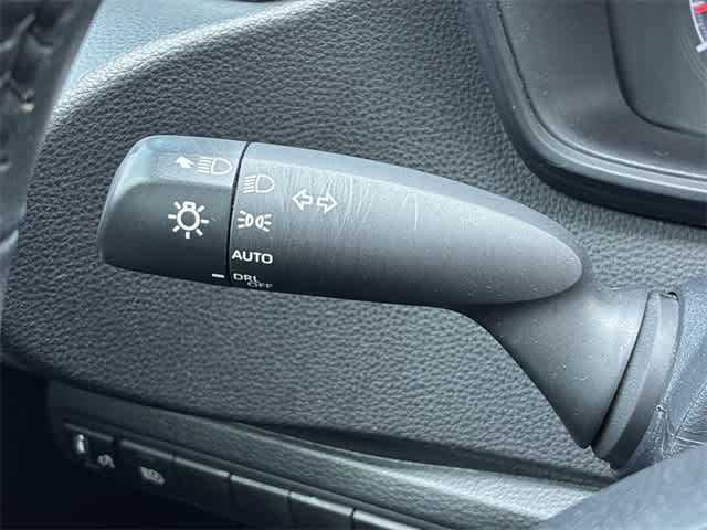 Thumbnail: 2022 Toyota Corolla - 26