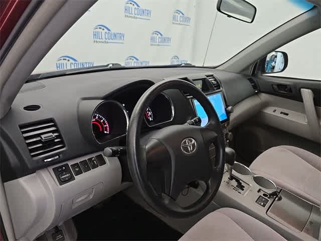 Thumbnail: 2008 Toyota Highlander - 2