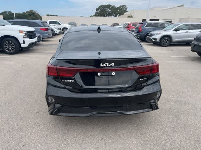Thumbnail: 2024 Kia Forte - 4