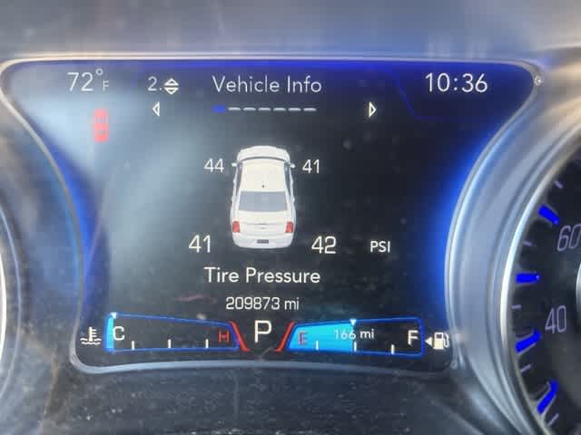 Thumbnail: 2016 Chrysler 300 - 13