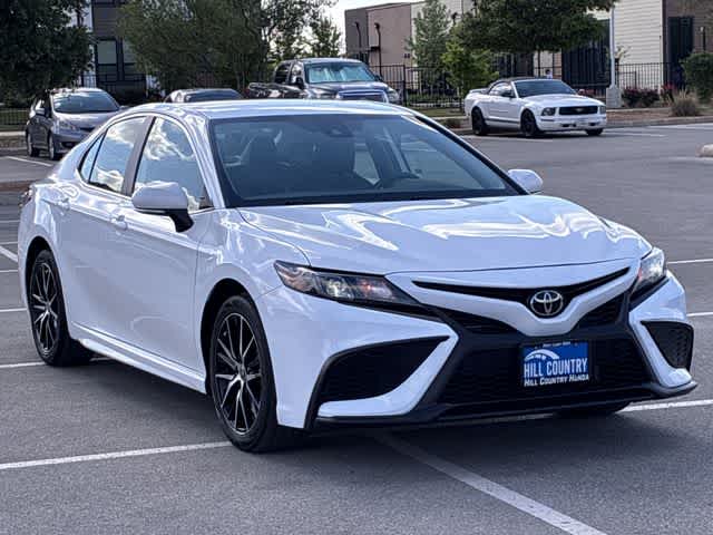 Thumbnail: 2023 Toyota Camry - 8