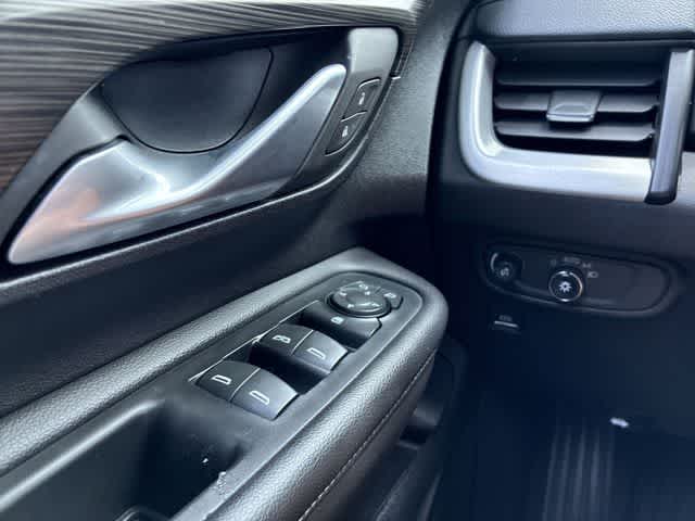 Thumbnail: 2022 GMC Terrain - 38