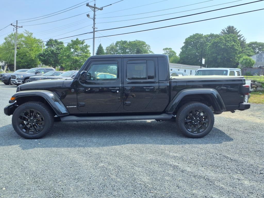 Used 2021 Jeep Gladiator High Altitude with VIN 1C6HJTFG3ML596707 for sale in Marion, MA