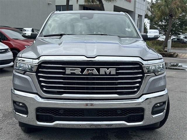 2025 Ram 1500 Laramie photo 2