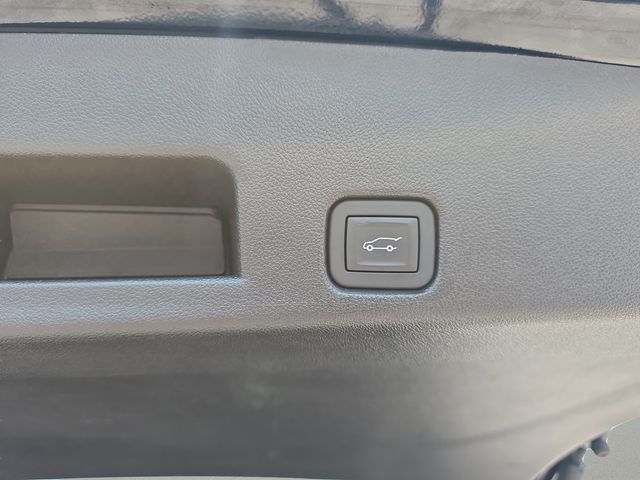 2026 Chevrolet Traverse LT - Photo 33