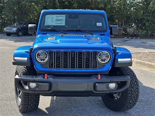 2025 Jeep Gladiator Rubicon photo 2