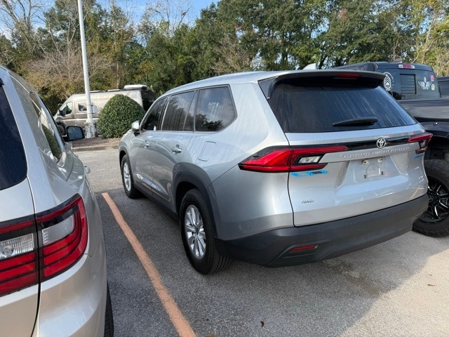 2024 Toyota Grand Highlander XLE's photo