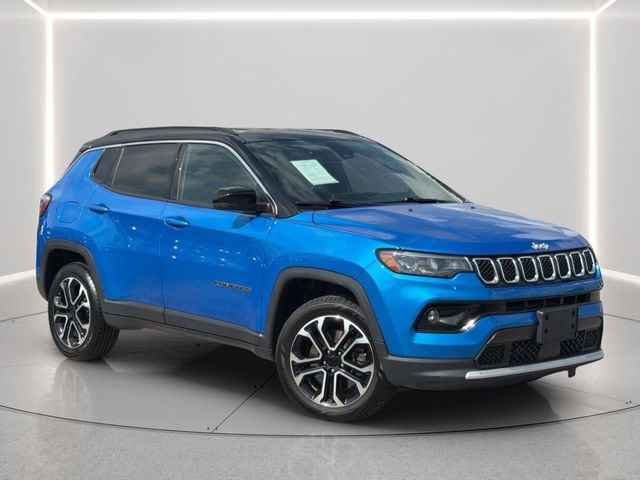 2023 Jeep Compass Limited 4X4's photo