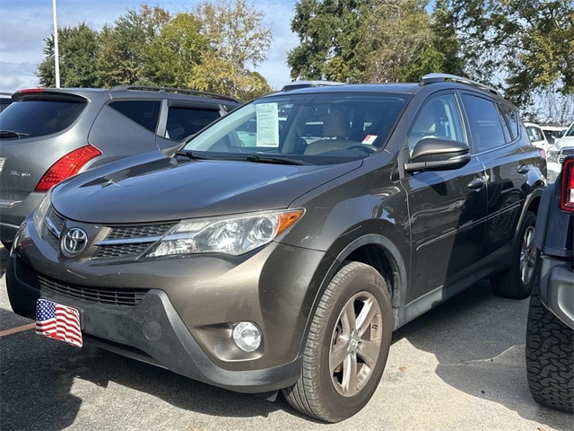 2013 Toyota RAV4 XLE's photo