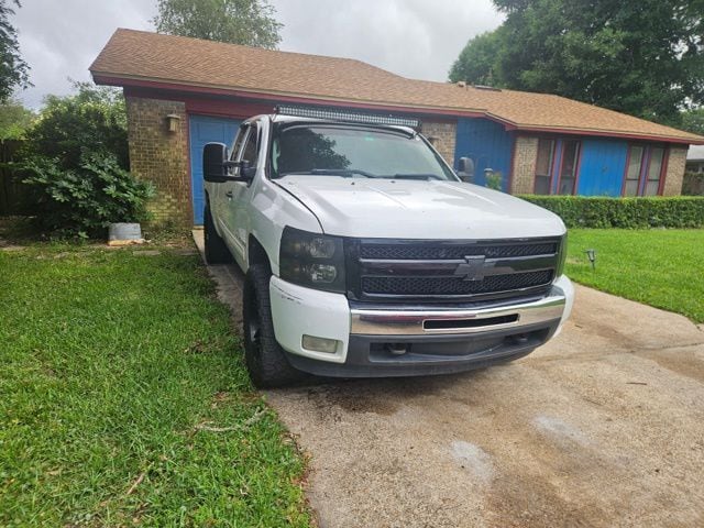 2009 Chevrolet Silverado 1500's photo