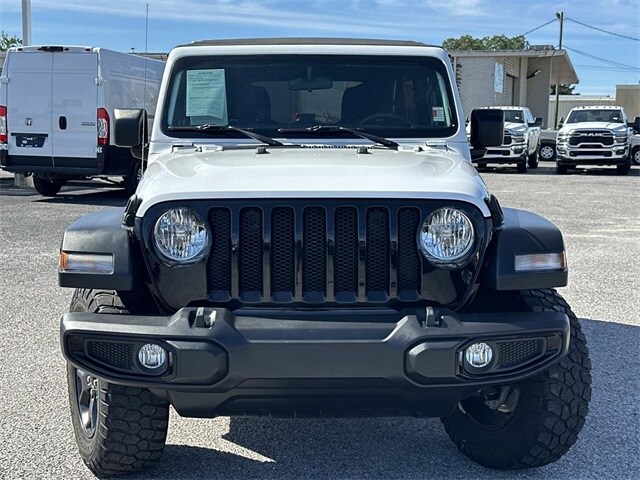 2021 Jeep Wrangler Unlimited Willys photo 2