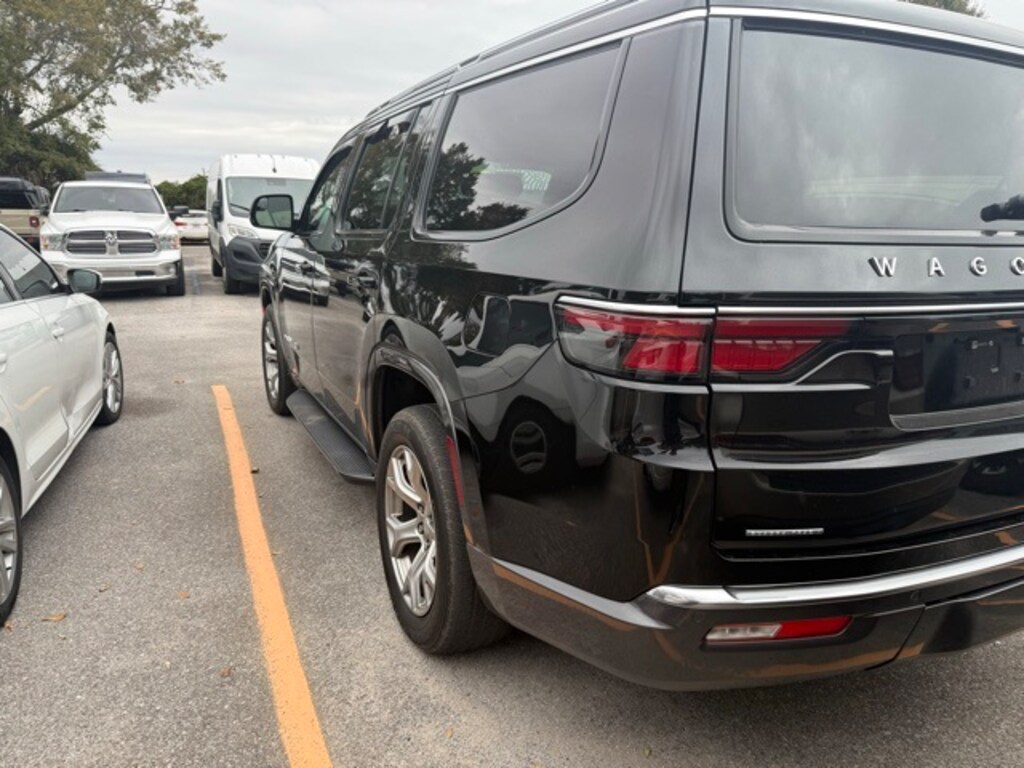 Used 2022 Jeep Wagoneer Series II SUV