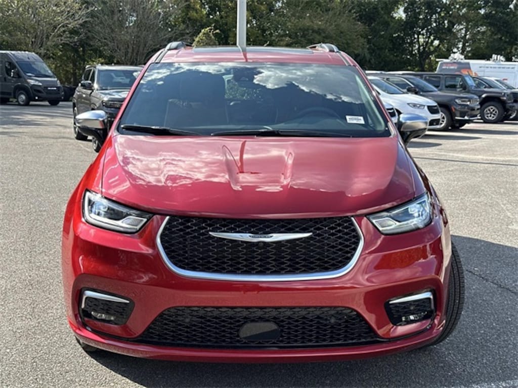 New 2026 Chrysler Pacifica Pinnacle Passenger Van