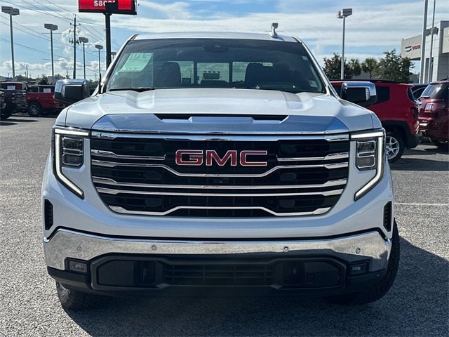 Used 2022 GMC Sierra 1500 SLT with VIN 1GTUUDET7NZ566675 for sale in Pensacola, FL