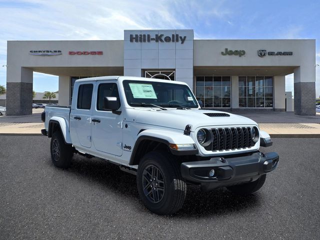 2026 Jeep Gladiator Sport S Auto's photo