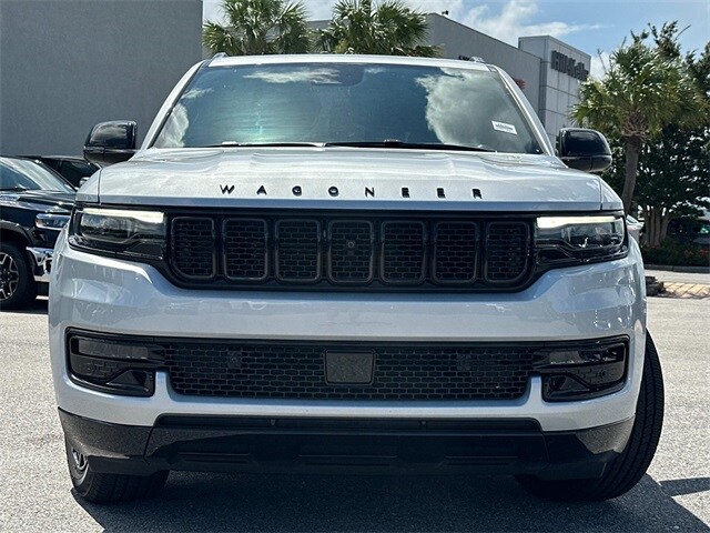 2025 Jeep Wagoneer Series II photo 2