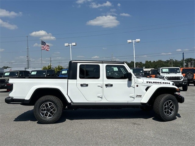2025 Jeep Gladiator Rubicon photo 4