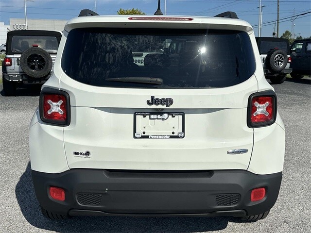 2016 Jeep Renegade Latitude North Edition photo 3