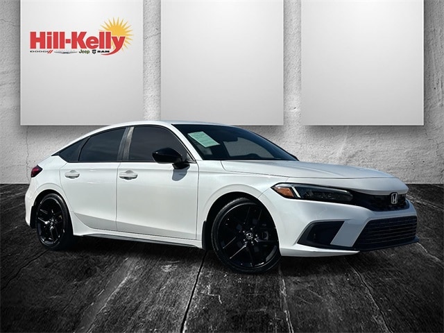 2024 Honda Civic Hatchback Sport's photo