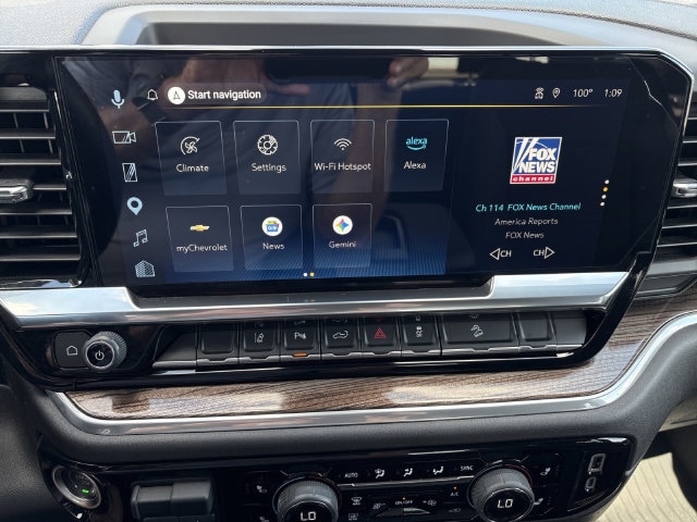 2025 Chevrolet Silverado 2500HD LT - Photo 24