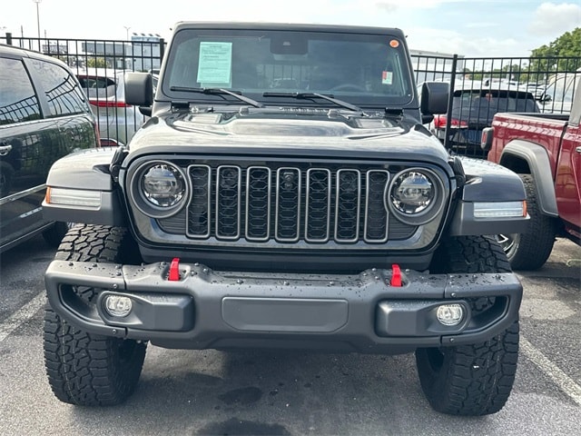 Used 2024 Jeep Wrangler 4-Door Rubicon X with VIN 1C4RJXFGXRW245173 for sale in Pensacola, FL
