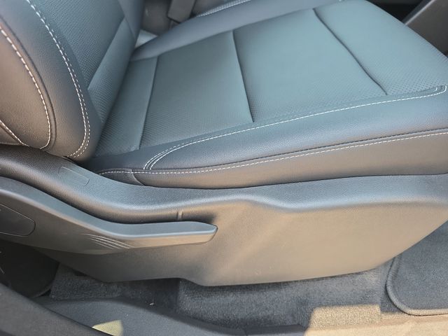 2026 Chevrolet Traverse LT - Photo 36