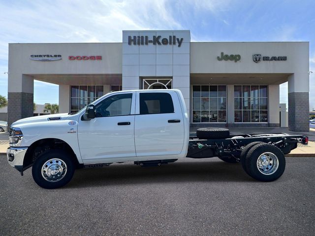 2026 RAM 3500 Chassis Tradesman - Photo 25
