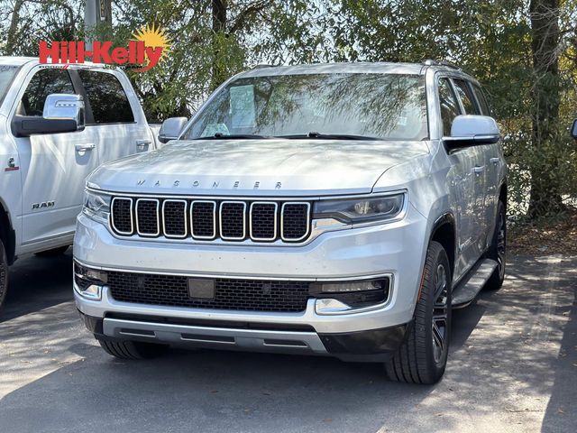 2022 Jeep Wagoneer Series III 4WD's photo
