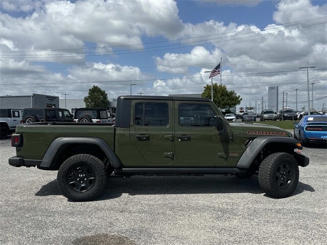 2023 Jeep Gladiator Mojave photo 4