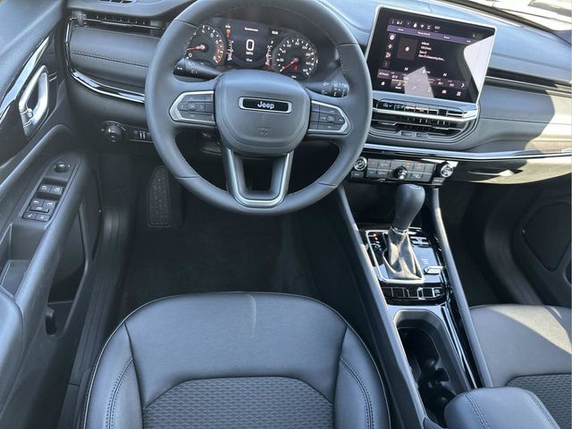 2026 Jeep Compass Latitude Altitude - Photo 10