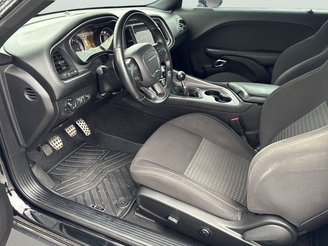 2019 Dodge Challenger R/T - Photo 9