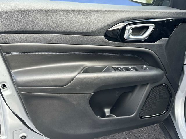 2026 Jeep Compass Latitude Altitude - Photo 12