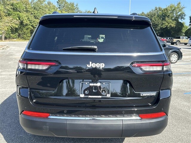 2025 Jeep Grand Cherokee Laredo Altitude photo 3
