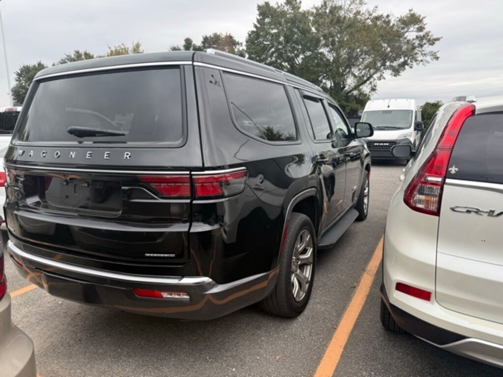 Used 2022 Jeep Wagoneer Series II SUV