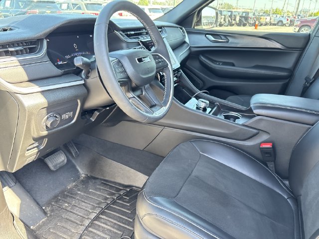 2025 Jeep Grand Cherokee L Altitude - Photo 8