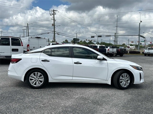 2024 Nissan Sentra S photo 3