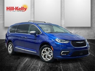 2021 Chrysler Pacifica Limited Minivan/Van